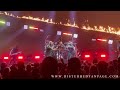 Disturbed - Stricken (Featuring Chris Daughtry) Live in Nashville, TN