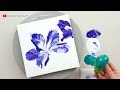 (558) How to paint flowers with a cosmetic puff | Fluid Acrylic Pouring | Designer Gemma77