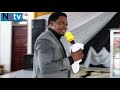 PASTOR AELEZA ALIVYO JIFANYA MGANGA NA KUJIPATIA FEDHA NYINGI