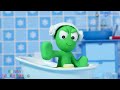 Pea Pea Gets Trouble with Crocodile Candy Machine - Video for kids - Pea Pea Funny Adventures