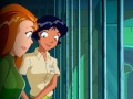 Totally Spies! S02E16 Animal World
