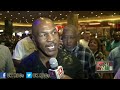 Mike Tyson calls Floyd Mayweather a scared little man over Ali comment.