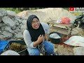 TUR KULINER PASAR SENGGOL, Pasar Paling Unik di Sumatera Barat
