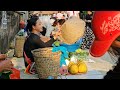 17 year old young girl harvests grapefruit and takes it to the market to sell, Daily Life