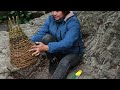 3 Days Solo Survival Camping In The Rain - Complete Tree Trunk Shelter With Fireplace, Fish Trap