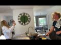 Gordon Ramsay Cooks Carbonara in Under 10 Minutes | Ramsay in 10