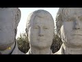 A walk among giant presidential heads