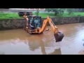 This Guy Has Some Serious Backhoe Skills