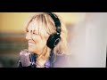 Lucinda Williams - MEET ME IN THE MORNING (Dylan Cover) Lu’s Jukebox Vol. 3 (Live)