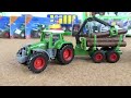 A large collection of siku agricultural vehicles! Tractor, forage harvester, combine, etc.