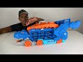 Escape Chomping Shark & T Rex Epic Hot Wheels Ultra Shark Car Wash VS Ultimate T Rex Transporter