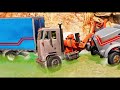 BeamNG Drives - Racing All New T-Series Truck Remake #2 On The Long Bumpy Desert Road