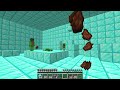 Mikey's Family EMERALD vs JJ's Family DIAMOND PIT Survival Battle in Minecraft (Maizen)