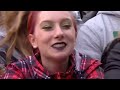 Motley Crue - Wild Side & Anarchy In The U.K. (Live @ Download Festival 2015)