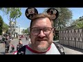 Can We Ride EVERYTHING in Disneyland with Disney Genie Plus?! Trying Our Disney World Tricks in L.A.