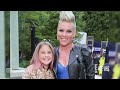 See Pink's EMOTIONAL Reaction to Daughter Willow Leaving Her Tour to Pursue Theater | E! News