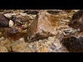 4K + Natural environmental sounds  / Enjoy the clear and gentle flow and sound of water