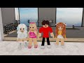Having A RICH Family In Roblox...