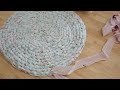 How to make a round Amish knot (toothbrush) rag rug - tutorial