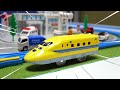 Old and new Doctor Yellow Town ☆ Tomica Town & transparent announcement station