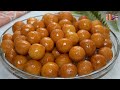 Easy to make, delicious and crispy golden Luqaimat dessert balls!