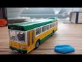 Exclusive First Editions Yorkshire Terrier Leyland National - unboxing and review