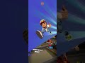 eu jogando subway surfers estou desanimado quase a desistir