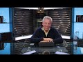 How to Naturally Draw In Leaders to Your Team | John Maxwell