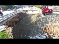 Perfect Heavy Old Bulldozer Working push stone repair Foundation Bridge/Dump truck 5T dumping stone.