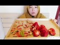 ASMR  dried fruit strawberry and guava||eating show