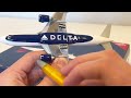 Unboxing of 8 beautiful model airplanes! (Massive unboxing 19!)