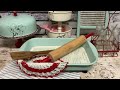 How to Create a Retro Vintage Vignette with Thrifted items