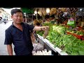 Chhouk Meas food market scenes, massive food scenes, fresh raw & cooked food, Cambodian street food