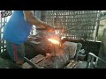 pande besi tradisional belajar pijar.isen(baja selab)|membuat sabit rumput|blacksmith \5amtv