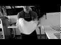 How To Stretch Pizza Dough