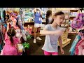 CUTE GIRLS VISITED AQUARIUM || WAIKIKI HAWAII || FUN ACTIVITIES FOR KIDS