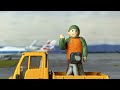 Extreme Crosswind Landings- Stop Motion Airport Animation