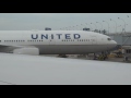 (HD) United Airlines Boeing 747-400 Wing View San Francisco Takeoff - Chicago O'Hare Airport Landing