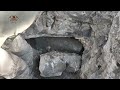 Treasure hunter //We found a rock treasure chest  using a metal detector