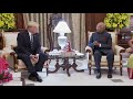 WHAT AN ENTRANCE! President Trump and Melania Trump in India