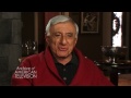 Jamie Farr on Alan Alda and the cast from 