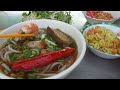 10 BEST Vietnamese Street Food at Morning Market