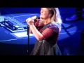 Kelly Clarkson Covering 