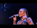 CHANTE MOORE HITS MARIAH CAREY WHISTLE NOTE FOR A WHOLE MINUTE AND CROWD GIVES STANDING OVATION