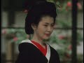 日本电影画面镜像拍摄得真美，干干净净的，色采斑澜却不落俗，极致至极。