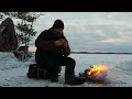 Winter Bushcraft - Wall of Fire - Surviving Freezing Cold