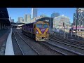 V/Line N471 City of Benalla Arriving at Southern Cross Station from Newport - Leslie RS5T HORN SHOW