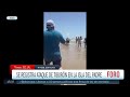 Ataque de tiburones deja 12 turistas lesionados en Texas - Las Noticias