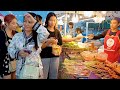 MUST TRY Street Food in Cambodia! Crispy Shrimp, Noodle Soup, Crab, Squid, & More - Market Show