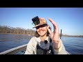 HAMMERING Spring Walleye on the Mississippi River!